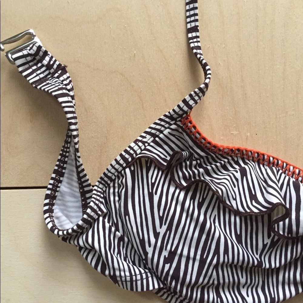 Kenneth Cole Reaction Ruffle Bikini - Picture 2 of 8
